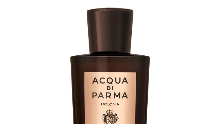 Το πιο μεθυστικά ξυλώδες άρωμα του φετινού χειμώνα είναι η νέα δημιουργία της Acqua di Parma