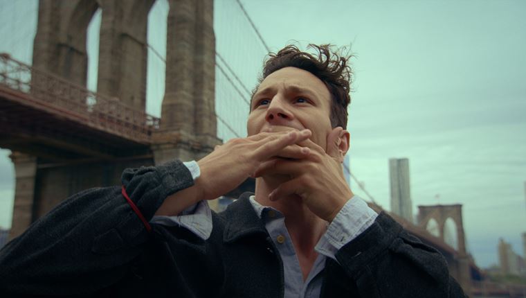 Οι &quot;Όρνιθες&quot; του Μπάμπη Μακρίδη πετούν για Ρότερνταμ