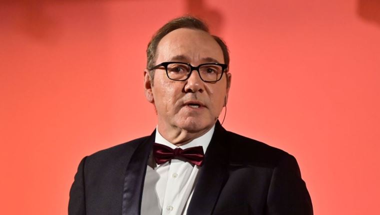 Ο Kevin Spacey εσπιστρέφει με την πρώτη του ταινία, μετά την αθώωσή του