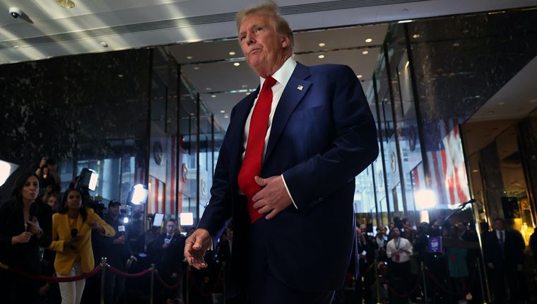 Ο Trump συγκέντρωσε πάνω από 50 εκατ. δολάρια για την προεκλογική του εκστρατεία μέσα σε 24 ώρες