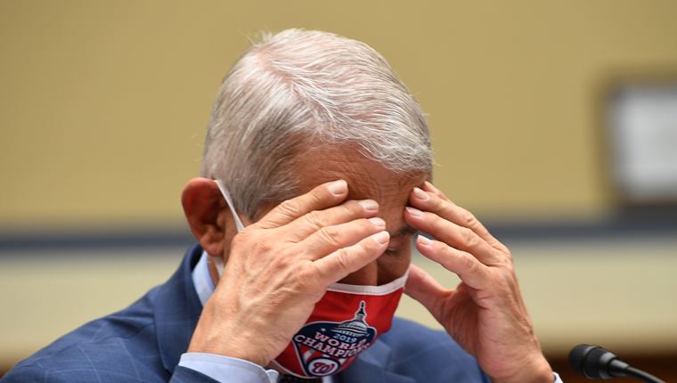 Οι νεκροί από την πανδημία στις ΗΠΑ πλησιάζουν τους 200.000