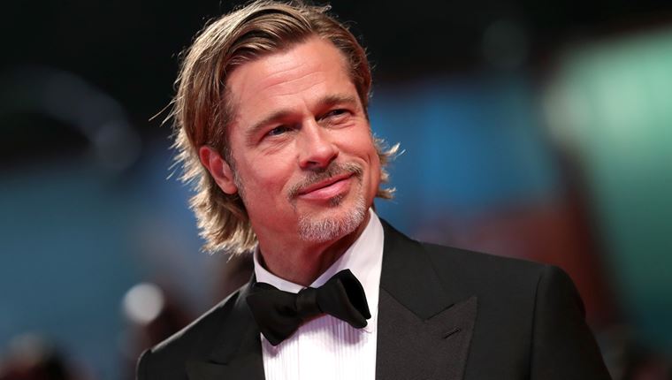 Ο Brad Pitt και η Penélope Cruz ζουν έναν παράνομο έρωτα