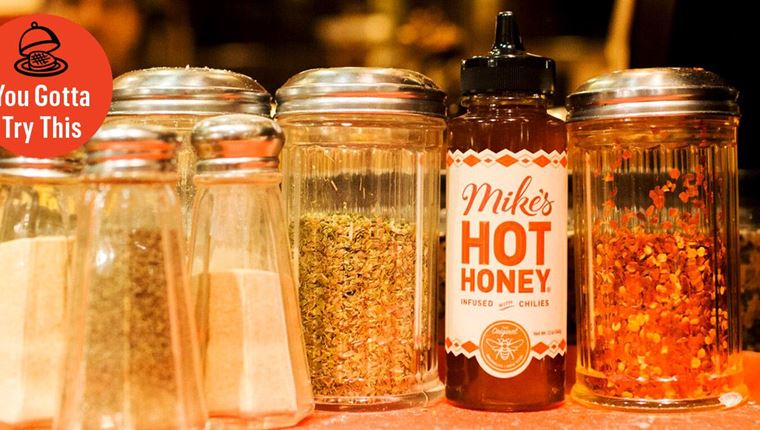 Το ζεστό μέλι αλλάζει τον τρόπο που τρως πίτσα