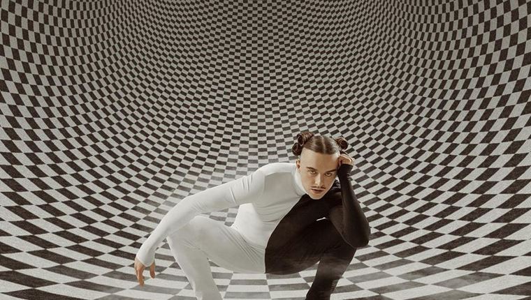 Το μακρύτερο αθλητικό παπούτσι ανήκει στον ράπερ Tommy Cash