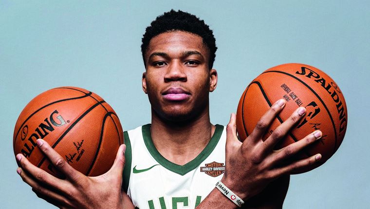 Γιάννης Αντετοκούνμπο: Από παιδί - θαύμα, στην κορυφή του ΝΒΑ