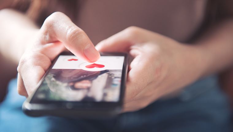 Feels, το dating app που δεν έχει swipe