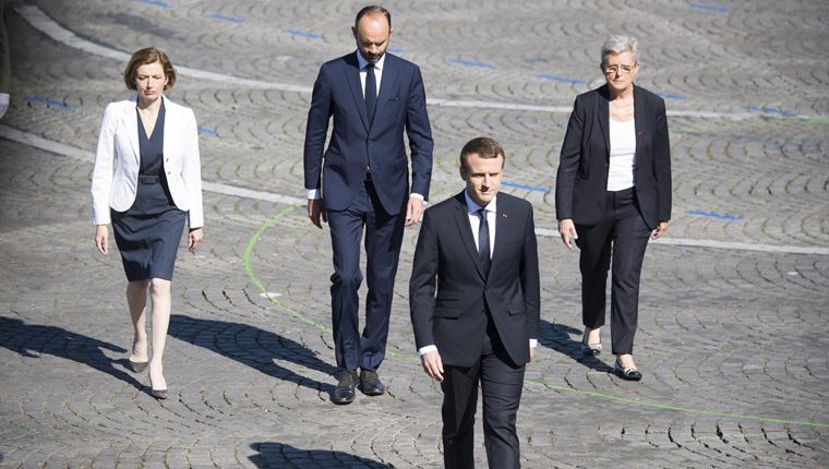 Μόνο 3 στους 10 Γάλλους συμφωνούν με την πολιτική του Μακρόν