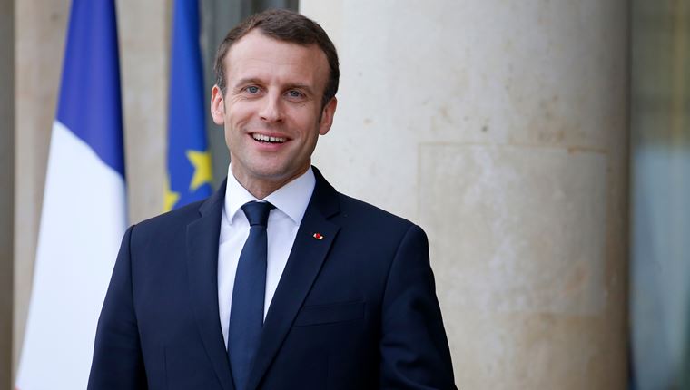 Η αμφιλεγόμενη σταυροφορία του Emmanuel Macron