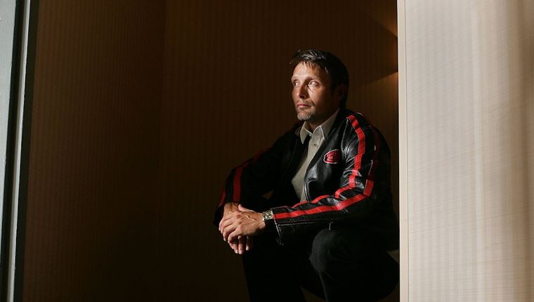 O Mads Mikkelsen και επίσημως στο Indiana Jones 5