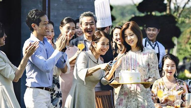 Τα οσκαρικά &quot;Παράσιτα&quot; και ό,τι νέο έρχεται στην COSMOTE TV