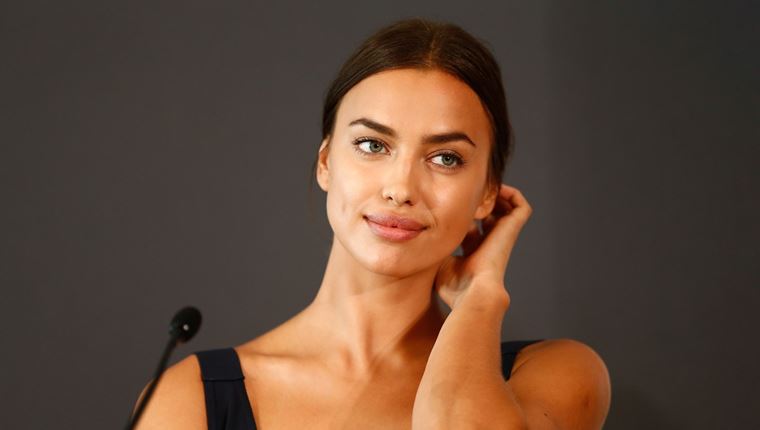 Η Irina Shayk ντύθηκε Τσιτσιολίνα και έβαλε φωτιά στο Instagram