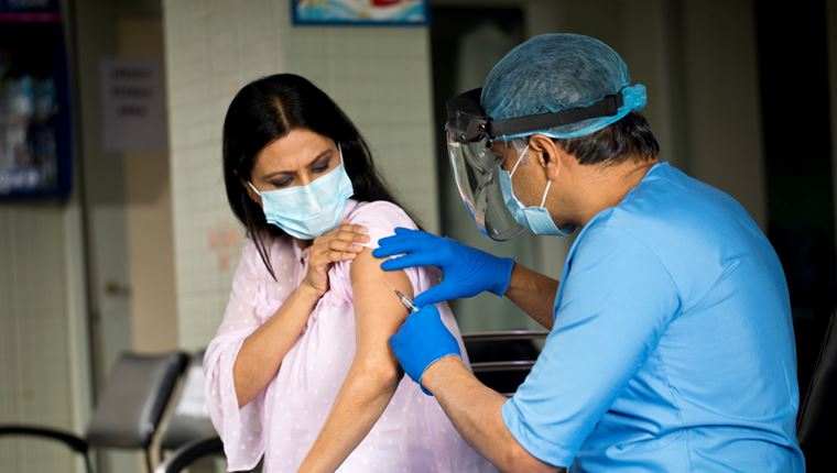 Ξεκινούν οι εμβολιασμοί με Johnson &amp; Johnson