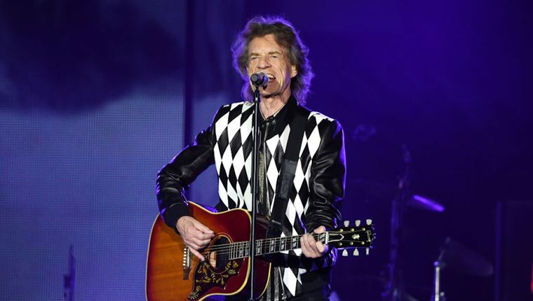Ο Mick Jagger γιορτάζει τη λήξη του lockdown με νέο single