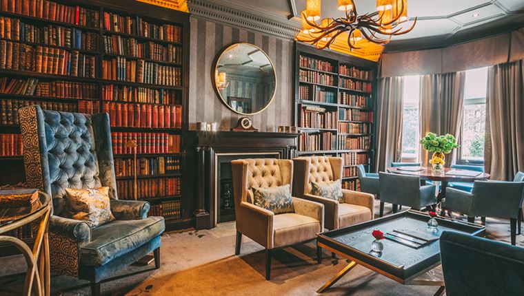 Η σημασία του να κοιμάσαι στο δωμάτιο του Oscar Wilde