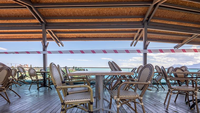 Πώς θα λειτουργούν μεικτά και covid free εστιατόρια