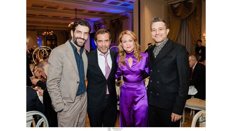 Χρυσοί Σκούφοι 2023 | Τα πρόσωπα που έδωσαν το &#39;παρών&#39;