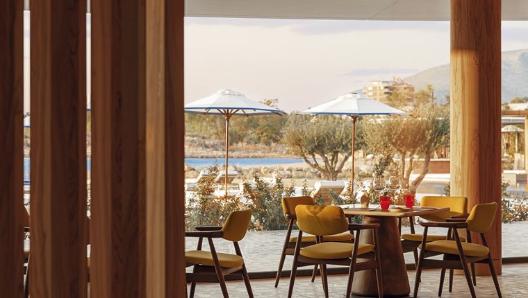 Ora by Ettore Botrini