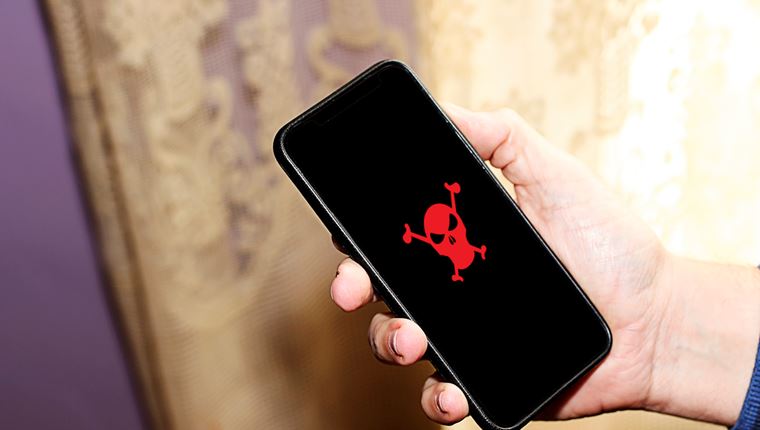 Πώς να καταλάβεις αν το κινητό σου έχει χακαριστεί από Pegasus λογισμικό