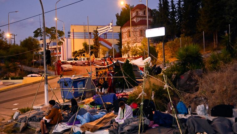 Ο κόσμος γίνεται ολοένα και λιγότερο ανεκτικός προς τους μετανάστες
