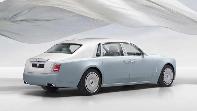 Η νέα Rolls-Royce Phantom Scintilla με σήμα τη Νίκη της Σαμοθράκης είναι εδώ