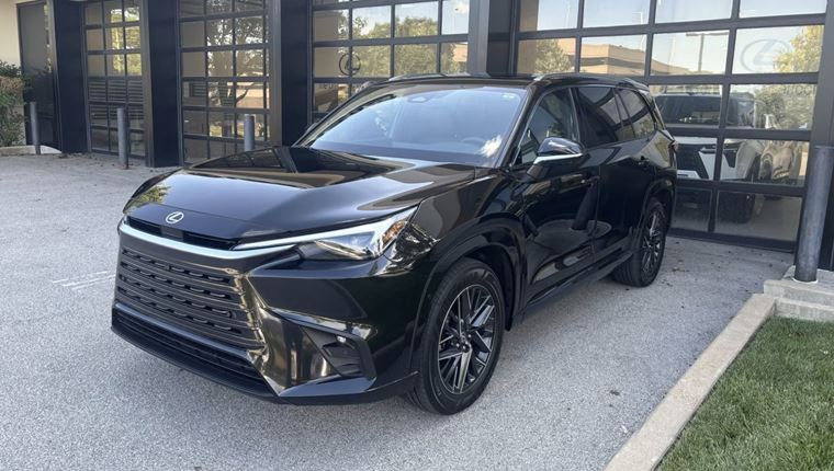 Σε δημοπρασία το Lexus που συνελήφθη ο κορυφαίος παίκτης γκολφ του κόσμου