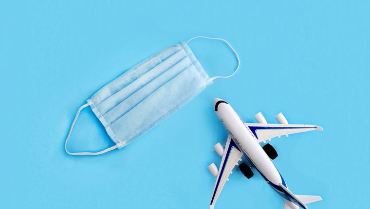 Ταξίδι με αεροπλάνο: 13 tips για να &quot;πετάξεις&quot; με ασφάλεια