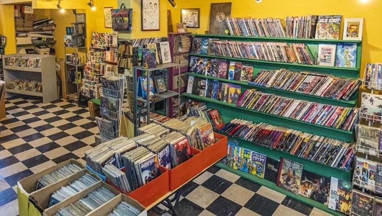 Τα πιο πολύχρωμα βιβλιοπωλεία της Αθήνας