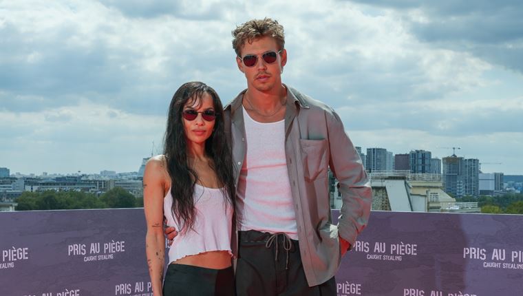 Τι λέει η ψυχολογία για όσους φοράνε συνέχεια γυαλιά ηλίου