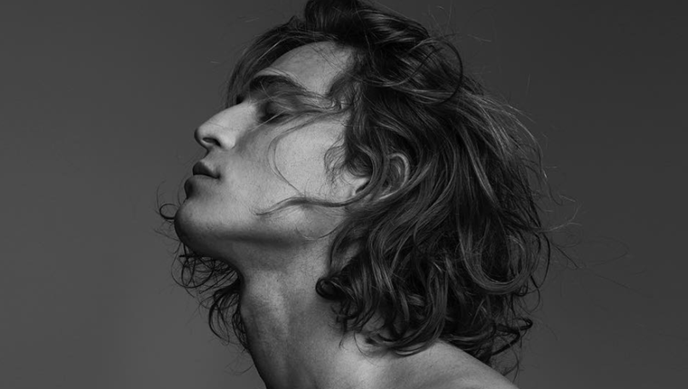 5 tips για να μακρύνουν τα μαλλιά πιο γρήγορα