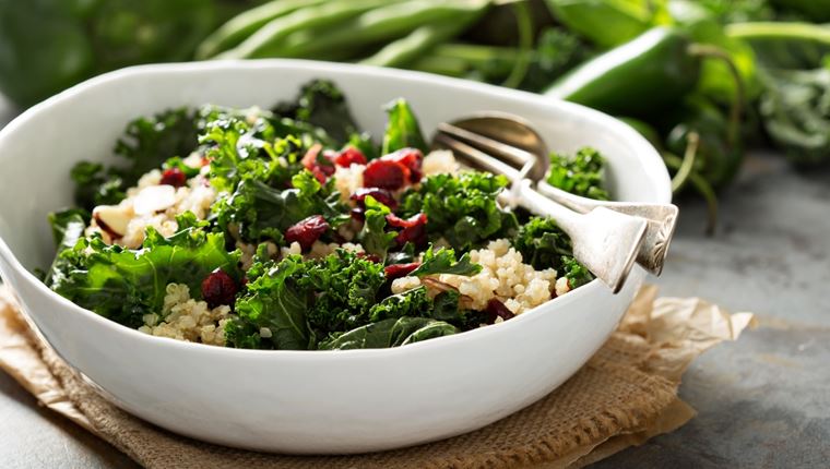 Τα λάθη που μπορούν να &#39;καταστρέψουν&#39; μία υγιεινή σαλάτα