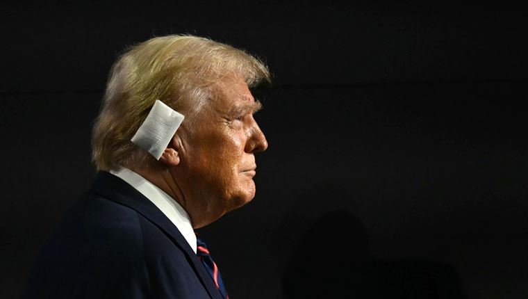 Γιατί βγήκε ο Τραμπ στην Αμερική και η ευθύνη των Δημοκρατικών