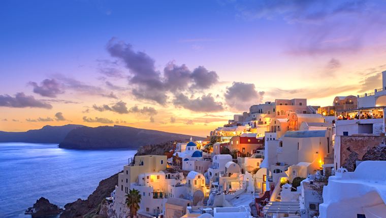 Χωρίς ελληνικά νησιά η πράσινη λίστα της Βρετανίας