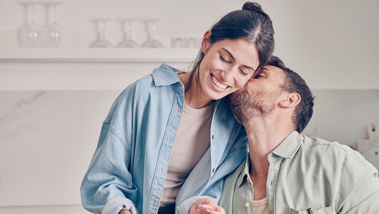 Γιατί πηγαίνεις από μια σχέση σε μια άλλη κατευθείαν