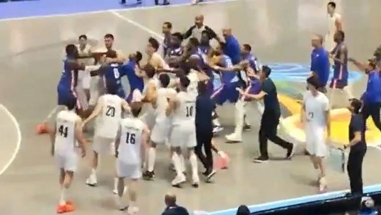 Τρομερό ξύλο στο Αργεντινή-Δομινικανή Δημοκρατία για το FIBA AmeriCup (βίντεο)