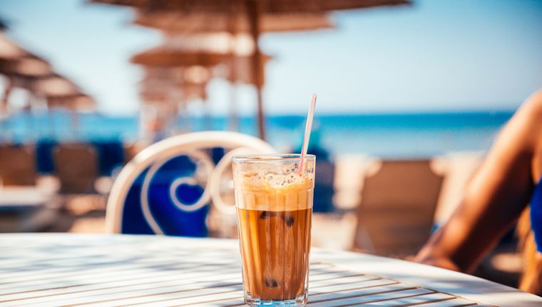 Το Harvard έχει τη δική του θεωρία για εμάς που πίνουμε καφέ με άδειο στομάχι