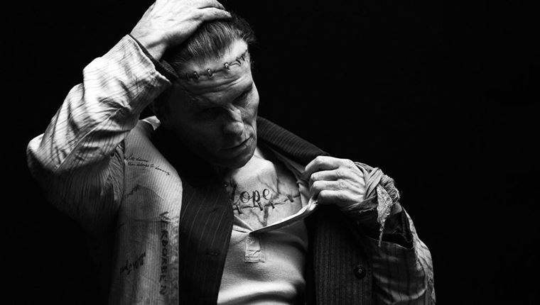 O Christian Bale κυκλοφορεί αγνώριστος στη Νέα Υόρκη ως Frankenstein