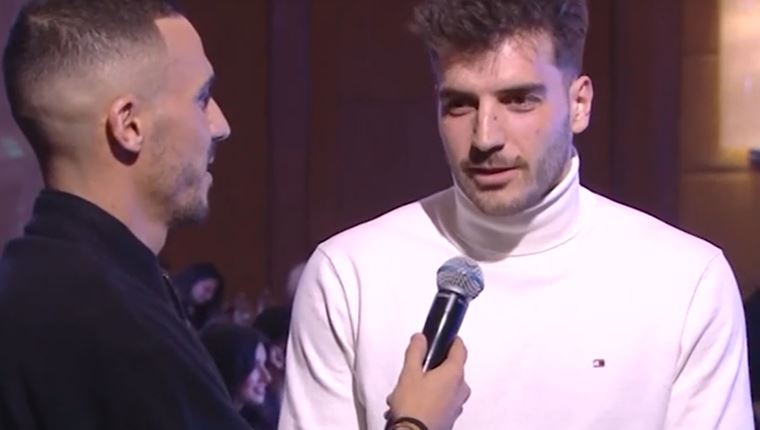 Eπικό τρολάρισμα του Φώτη Ιωαννίδη στον Δημήτρη Κουρμπέλη (video)