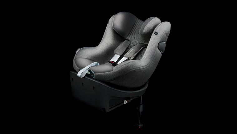 Αυτό το είναι το πρωτοποριακό κάθισμα Sirona Ti της Cybex-πώς προστατεύει το παιδί