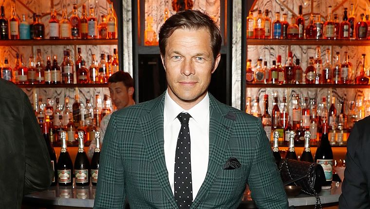 Τι πρέπει να γνωρίζεις πριν αγοράσεις ένα sur mesure πουκάμισο