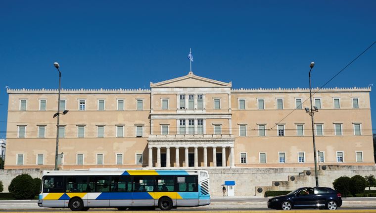 Στους δρόμους τα πρώτα 40 λεωφορεία μέσω leasing