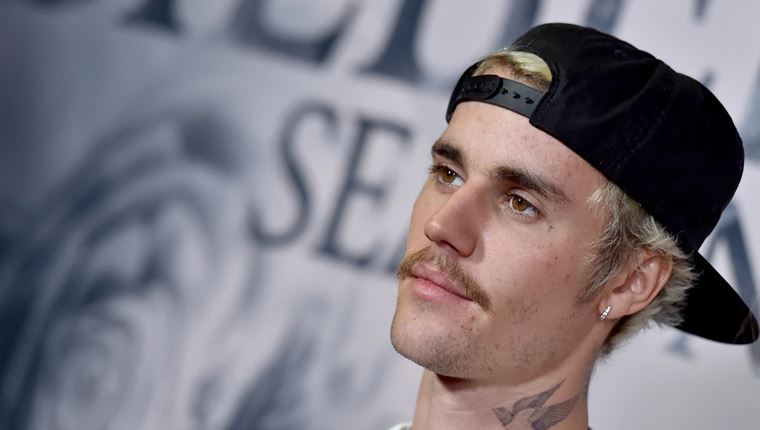 Ο Justin Bieber γίνεται ντοκιμαντέρ στο Amazon Prime