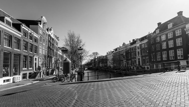 Το lockdown είναι η λέξη της χρονιάς