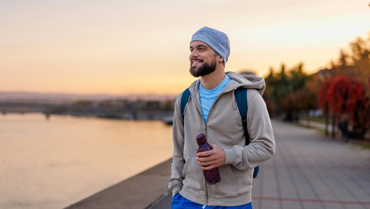 Οι πρωινές συνήθειες για καλύτερη ψυχική υγεία, σύμφωνα με το Harvard