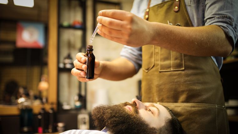 To grooming hack για σωστή ενυδάτωση προσώπου, μαλλιών και σώματος