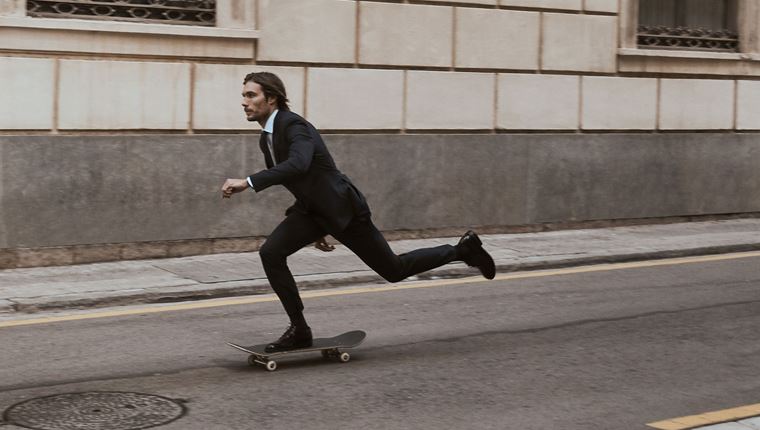 Σοφιστικέ look στο γραφείο με ή χωρίς κοστούμι