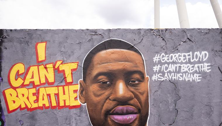 Η οργή σαρώνει τις ΗΠΑ μετά τη δολοφονία του George Floyd