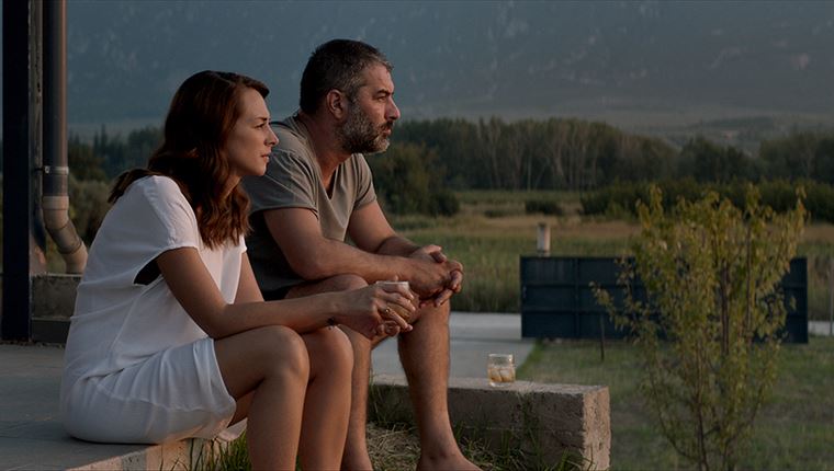 &quot;Η Μπαλάντα της Τρύπιας Καρδιάς&quot; του Γιάννη Οικονομίδη σε πρώτη online προβολή