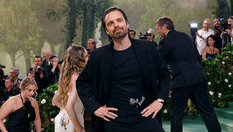 &#39;Οι σταρς του Χόλιγουντ φοβούνται τον Donald Trump&#39;, λέει ο Sebastian Stan