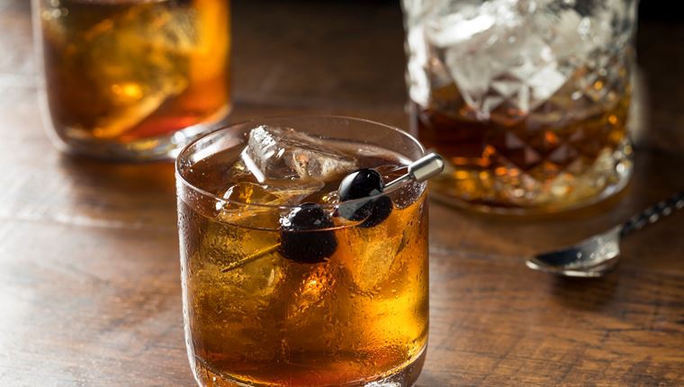 5 ξεχωριστά whisky cocktails γι&#39; αυτά τα Χριστούγεννα