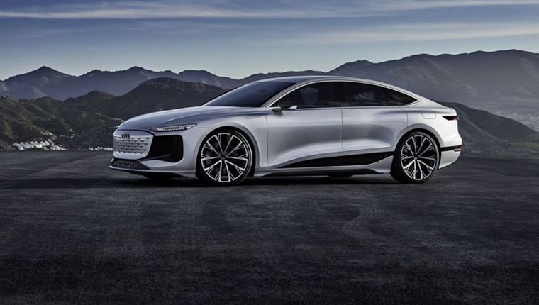 Το Audi RS6 sedan επιστρέφει ως ηλεκτρικό